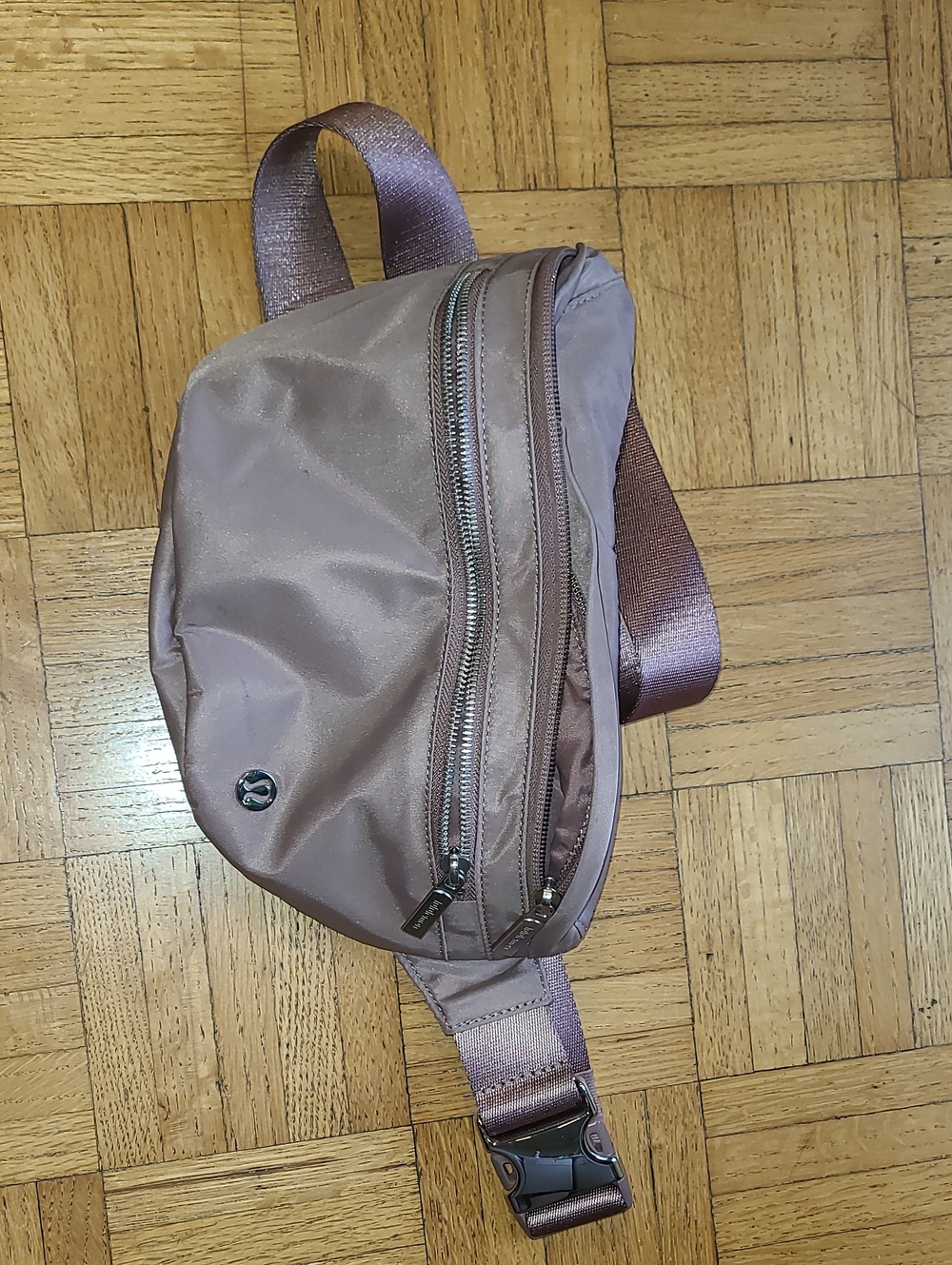 lululemon City Adventurer Belt Bag 2.5L in mauve / twighlight rose